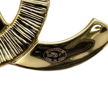 Load image into Gallery viewer, CHANEL CC Logo Brooch Black/GoldABC957 Metal Enamel
