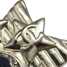 Load image into Gallery viewer, CHANEL Star motif 5 brooches Champagne Gold Metal Rhinestone
