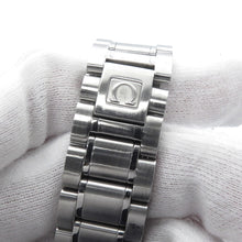 Load image into Gallery viewer, OMEGA Speedmaster Mark 40 Date Chronograph Stainless Steel Silver Dial3513.33

