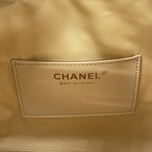 Load image into Gallery viewer, CHANEL CHANEL25 ChainShoulder Bag BeigeAS5293-B20304-U8372 Caviar Leather Size Small
