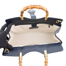 Load image into Gallery viewer, GUCCI Japan Limited Edition GG Marmont Bamboo Handbag Navy/Brown655657 Raffia Leather
