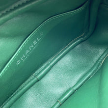 Load image into Gallery viewer, CHANEL Matelasse ChainShoulder Bag GreenA91796 Lambskin
