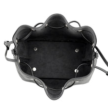 将图像加载到图库查看器中，LOUIS VUITTON Bella NoirM57070 Monogram Mahina
