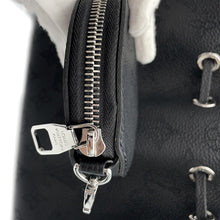 将图像加载到图库查看器中，LOUIS VUITTON Bella NoirM57070 Monogram Mahina
