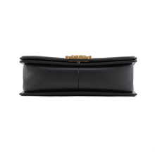 Load image into Gallery viewer, CHANEL Boy Chanel BlackA67086 Caviar Leather Size 25
