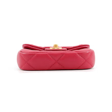 Load image into Gallery viewer, CHANEL Matelasse ChainClutch Bag RedAP2271 Lambskin
