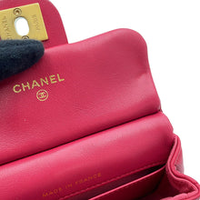 Load image into Gallery viewer, CHANEL Matelasse ChainClutch Bag RedAP2271 Lambskin
