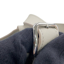 Load image into Gallery viewer, LOEWE Hammock Flip light ghostA538HHBX07 1769 Classic Calf LeatherLeather
