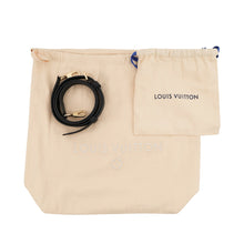Load image into Gallery viewer, LOUIS VUITTON Capucines Noir/Pearl WhiteM29602 Taurillon Leather Size BB
