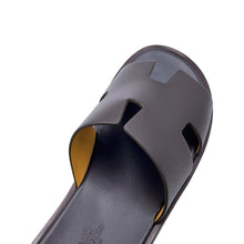 Load image into Gallery viewer, HERMES Izmir Sandals Moka Calf Leather Size 40
