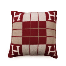 Load image into Gallery viewer, HERMES Avalon III Cushion Ecru/Rouge HH102666M59 Wool90% Cashmere10% Size PM
