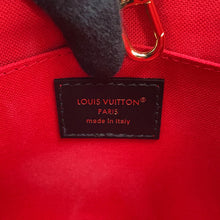 Load image into Gallery viewer, LOUIS VUITTON Onthego RedM46839 Monogram Reverse Canvas Size BB
