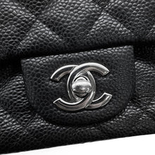 将图像加载到图库查看器中，CHANEL Mini Matelasse ChainShoulder Bag BlackA35200 Caviar Leather Size Mini
