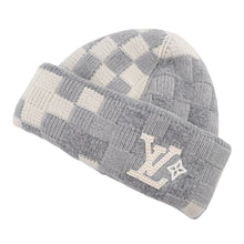 Load image into Gallery viewer, LOUIS VUITTON Beanie Damouflage Pearl Blow Size S Gray/WhiteM7874A Wool88% Nylon12%
