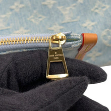 将图像加载到图库查看器中，LOUIS VUITTON Carryall NM Sky BlueDenimM11462 Monogram Denim Size PM
