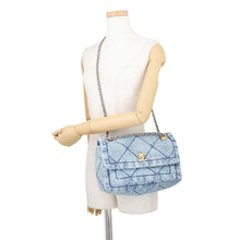 Load image into Gallery viewer, CHANEL Matelasse Flap Bag BlueAS5737 Denim Size Large
