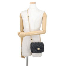 Load image into Gallery viewer, CHANEL Mini Matelasse Diamond Heart Chain Shoulder Bag Black Lambskin Size Mini
