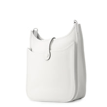 Load image into Gallery viewer, HERMES Evelyne3 New White Taurillon Clemence Size PM
