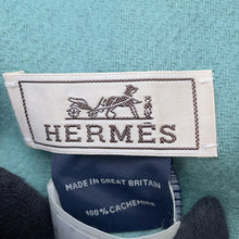 将图像加载到图库查看器中，HERMES Scarf Rect Verso Navy/Green Cashmere100%
