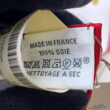 Load image into Gallery viewer, HERMES Carre JUST MARRiED! Size 45 Blanc/Rouge/Rose Silk100%
