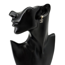 将图像加载到图库查看器中，CHANEL CC LogoFaux Pearl Earrings Gold Gold Plated Rhinestone Faux Pearl
