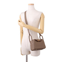 Load image into Gallery viewer, HERMES Lindy Etoupe Taurillon Clemence Size Mini

