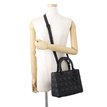 将图像加载到图库查看器中，Dior Lady Dior My ABCDior BlackM0538SLOI_M989 Leather Size Medium
