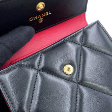 将图像加载到图库查看器中，CHANEL CHANEL 19 Small Flap Wallet BlackAP1064 Lambskin
