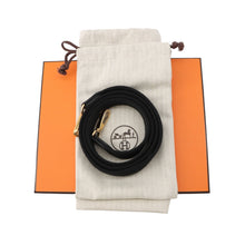 将图像加载到图库查看器中，HERMES Evelyne Long Black Taurillon Clemence Size TPM
