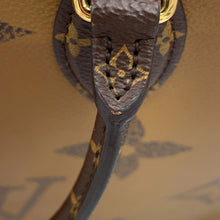 Load image into Gallery viewer, LOUIS VUITTON Onthego RedM45320 Monogram Monogram Reverse Canvas Monogram Giant Size GM
