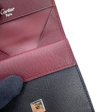 将图像加载到图库查看器中，CARTIER Must Do Square Coin Purse Black Leather
