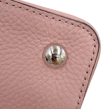 将图像加载到图库查看器中，LOUIS VUITTON Capucines MagnoliaM42258 Taurillon Leather Size MM
