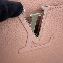 将图像加载到图库查看器中，LOUIS VUITTON Capucines MagnoliaM42258 Taurillon Leather Size MM
