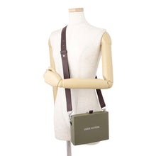 将图像加载到图库查看器中，LOUIS VUITTON Shopper Clutch Japan Limited Edition Khaki GreenM26682 CowhideLeather
