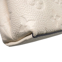 将图像加载到图库查看器中，LOUIS VUITTON Nano Madeleine claimM12145 Monogram Empreinte Leather
