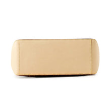 Load image into Gallery viewer, LOUIS VUITTON piano BeigeM12095 Monogram
