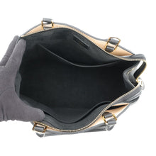Load image into Gallery viewer, LOUIS VUITTON Petit Palais Noir/BeigeM58913 Bicolor Monogram Empreinte Leather Size PM
