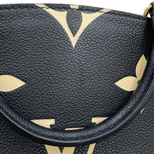 Load image into Gallery viewer, LOUIS VUITTON Petit Palais Noir/BeigeM58913 Bicolor Monogram Empreinte Leather Size PM
