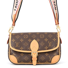 将图像加载到图库查看器中，LOUIS VUITTON Dianu NoirM45985 Monogram Size PM
