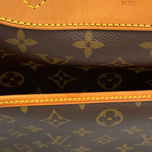 Load image into Gallery viewer, LOUIS VUITTON Deauville Bowling Vanity BrownM47270 Monogram
