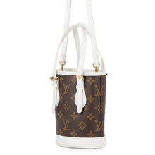 将图像加载到图库查看器中，LOUIS VUITTON Nano bucket Brown/BlancM81489 Monogram
