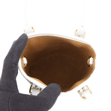 将图像加载到图库查看器中，LOUIS VUITTON Nano bucket Brown/BlancM81489 Monogram
