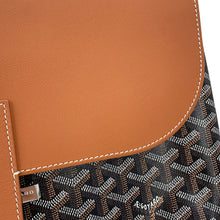 Load image into Gallery viewer, GOYARD Crucier Messenger Bag Black/TanCOURSIMMLTY01CL03P PVC Leather
