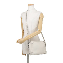 Load image into Gallery viewer, GUCCI GG Embossed Shoulder Ivory626363 Leather
