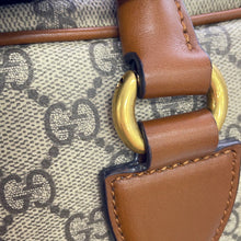 Load image into Gallery viewer, GUCCI GG Emblem Medium Briefcase 2WAY Shoulder Beige/Brown821149 GG SupremeCanvas Leather
