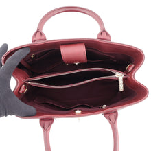 将图像加载到图库查看器中，CHANEL Neo Executive Tote BordeauxA69930 Caviar Leather
