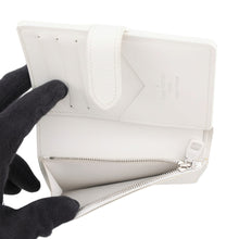 将图像加载到图库查看器中，LOUIS VUITTON LV Vertical Wallet Compact Optical WhiteM82998 Calf Leather
