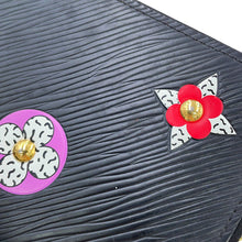 将图像加载到图库查看器中，LOUIS VUITTON Zippy Wallet NoirM62296 Epi Leather/Flower
