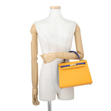 Load image into Gallery viewer, HERMES Kelly SPO Jaune d'or/Blue Royal Epsom Size 25
