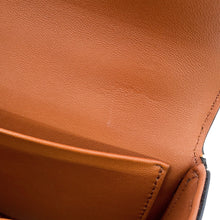 将图像加载到图库查看器中，CELINE Triomphe ChainShoulder Bag Tan197992DQW 04LU PVC
